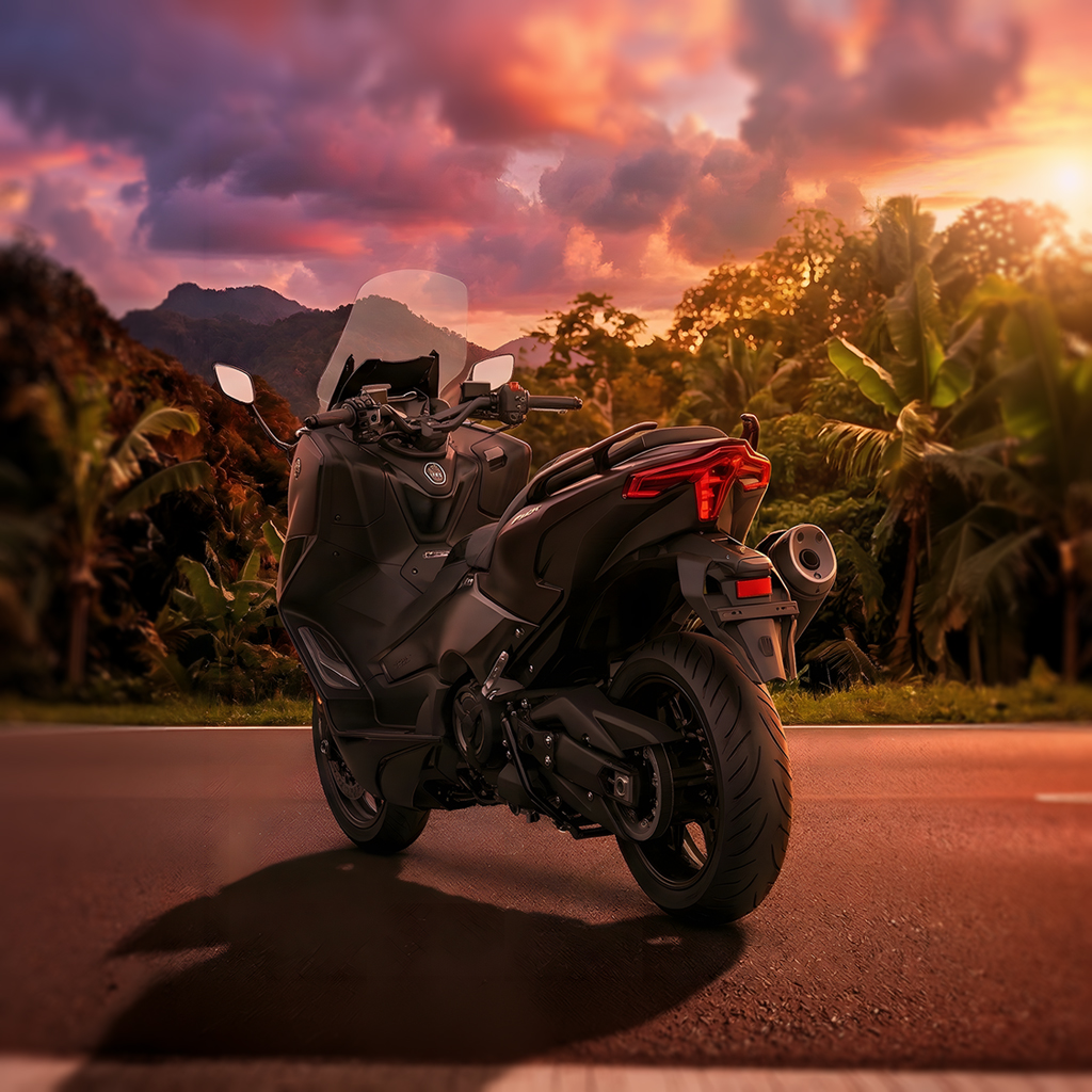 Yamaha TMAX 560 · 3